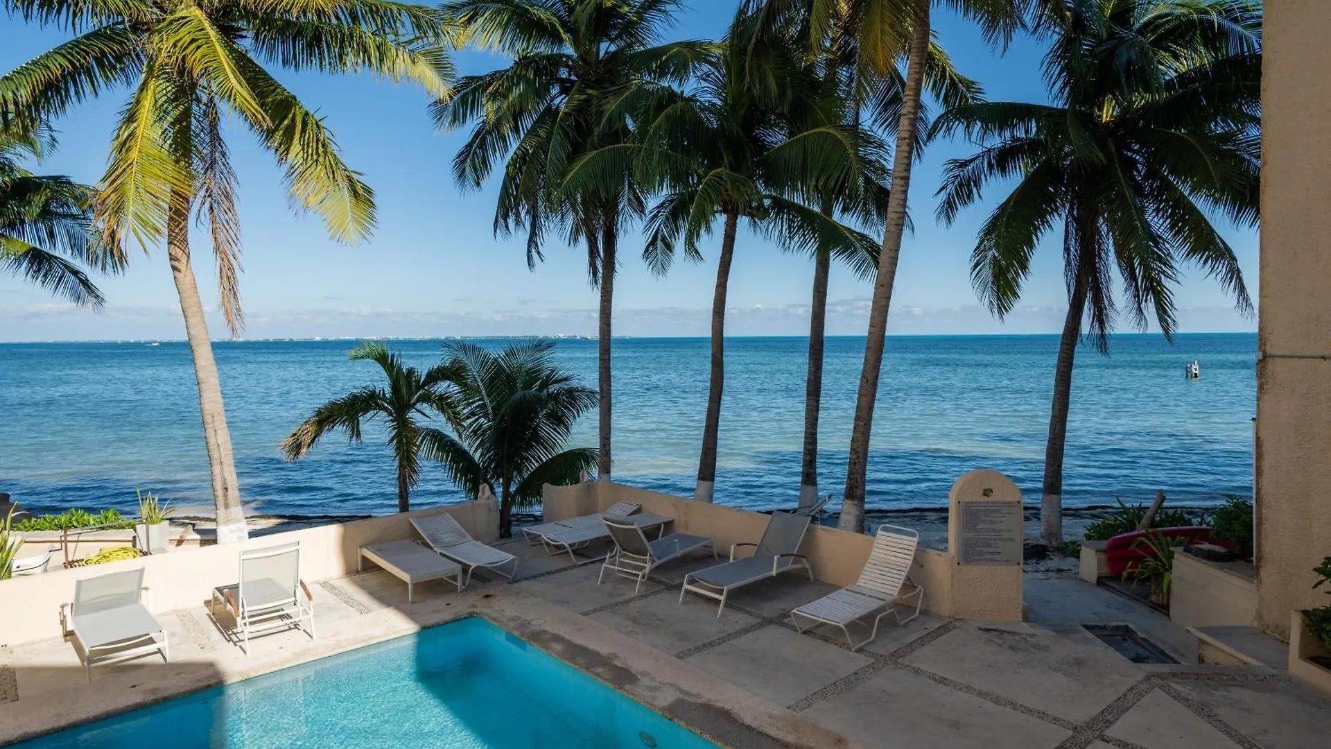 Beachfront Con Magnifica Vista Cancún Apartment