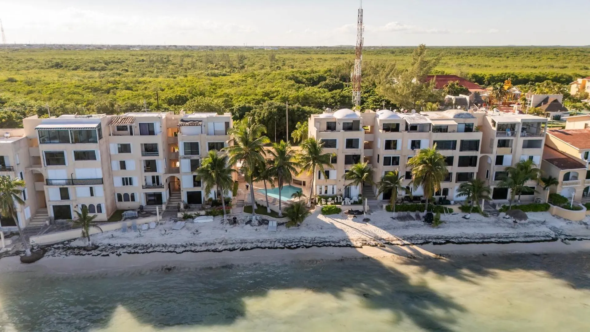 Beachfront Con Magnifica Vista Cancún